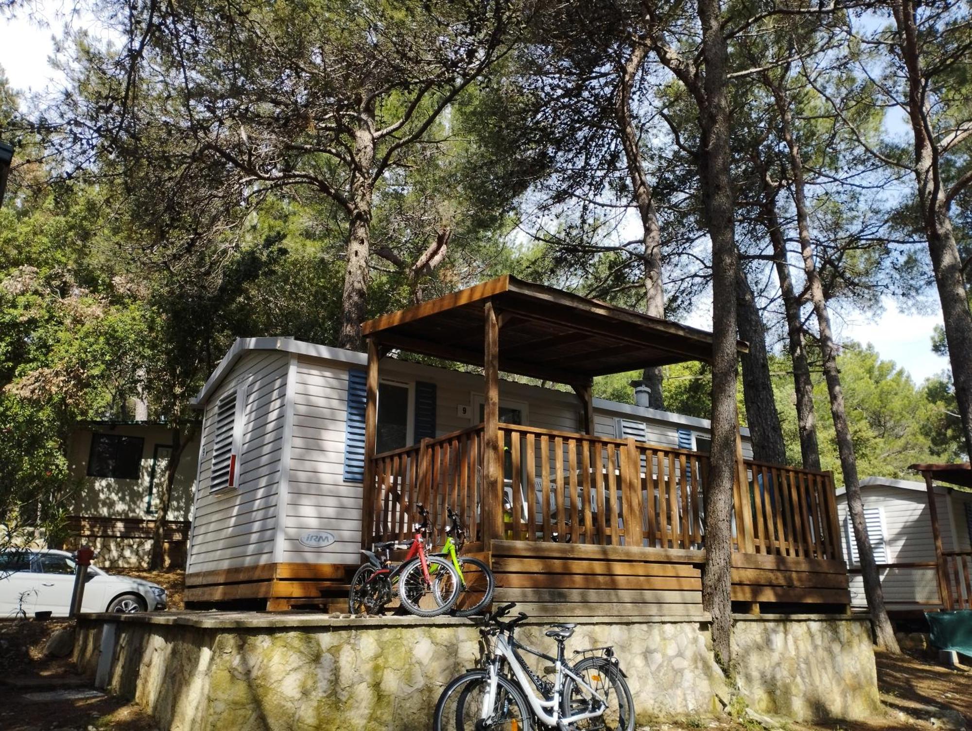 Mobile Homes Pine Sea 班约勒 外观 照片
