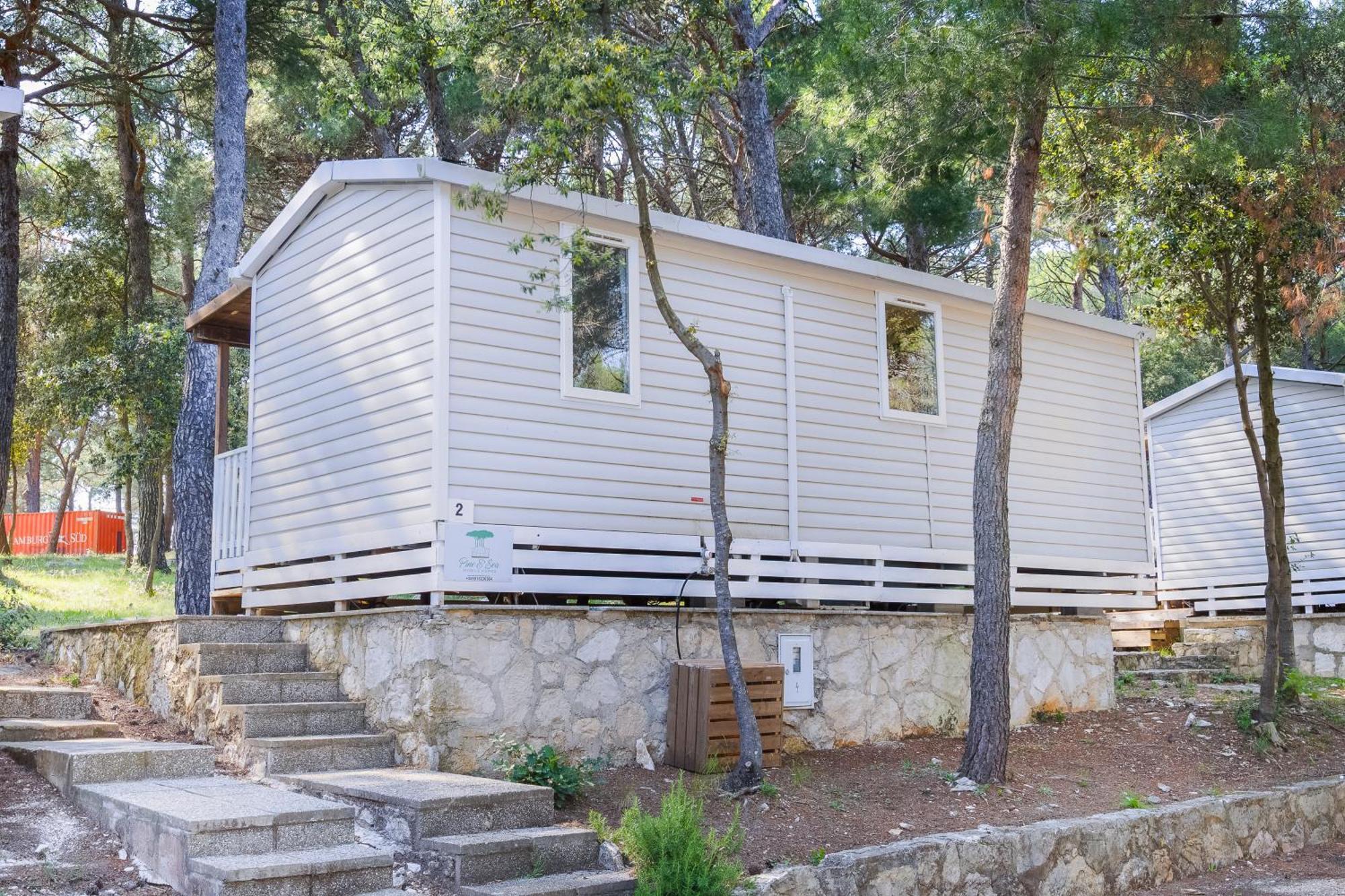 Mobile Homes Pine Sea 班约勒 外观 照片